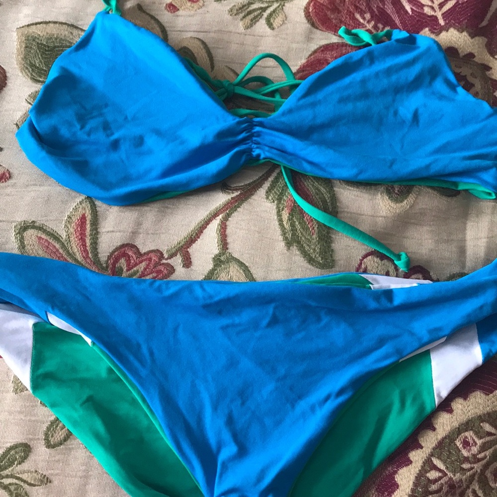 LSpace Bikini Size M - Picture 5 of 5